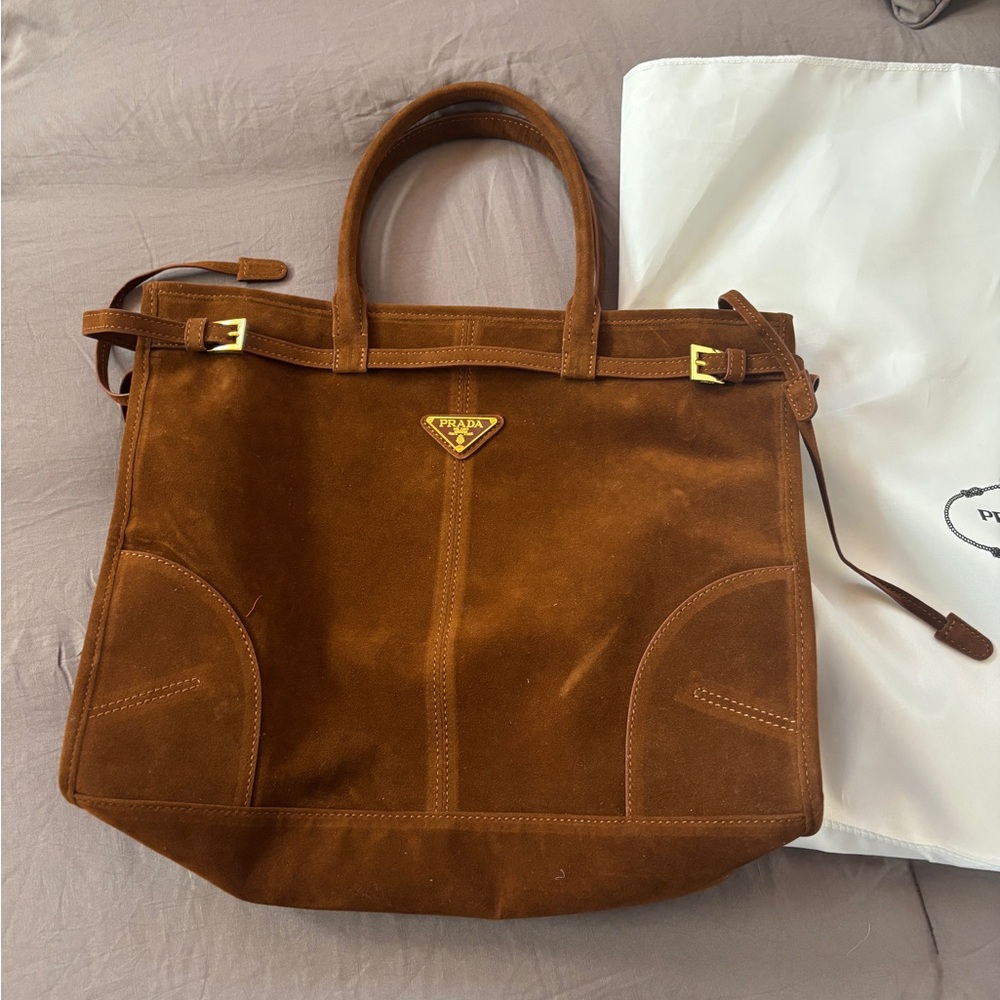 Caramel Suede Handbag with Gold Details